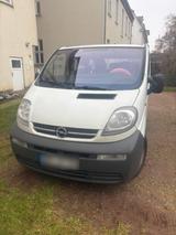 Opel Vivaro - gebrauchte Opel Vivaro aus dem Jahr 2005