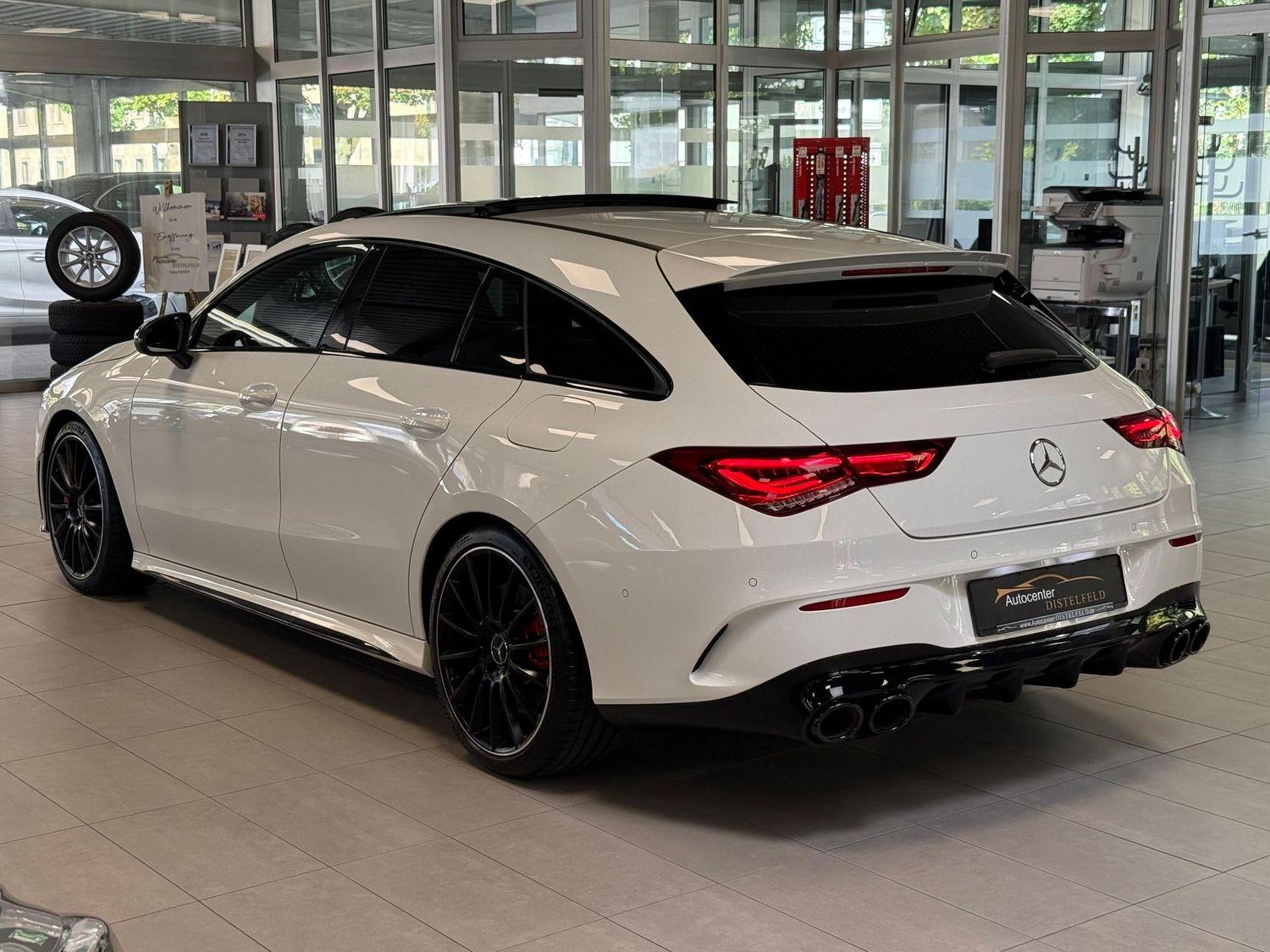 Mercedes-Benz CLA 35 AMG Shooting Brake Automatik Panorama 