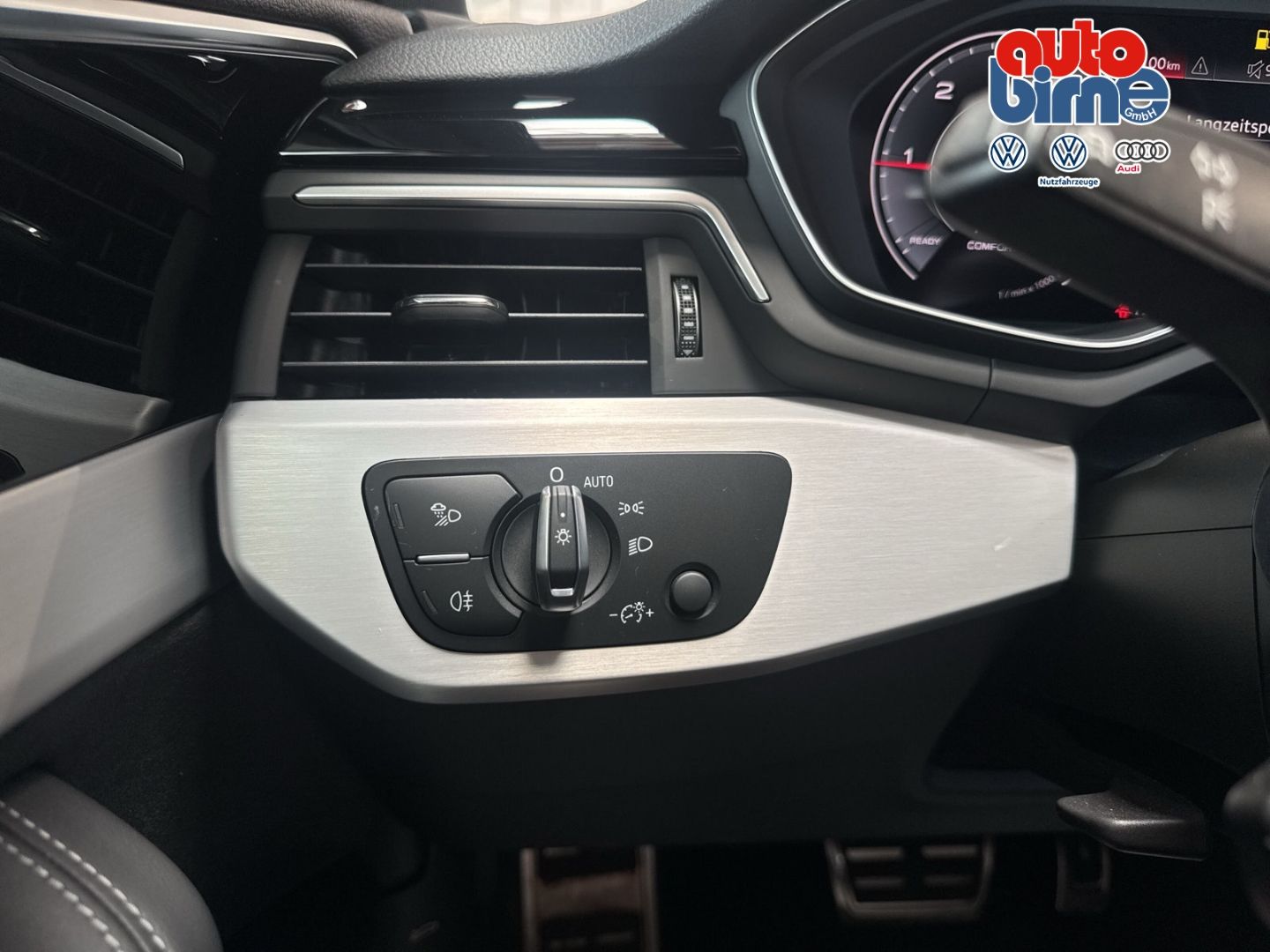A4 Avant 40 TDI S line Navi Leder Digitales Cock
