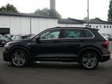 Volkswagen Tiguan 2.0 TSI Highline 4Motion R-Line LED ACC - Volkswagen Tiguan Highline mit Benzin-Antrieb
