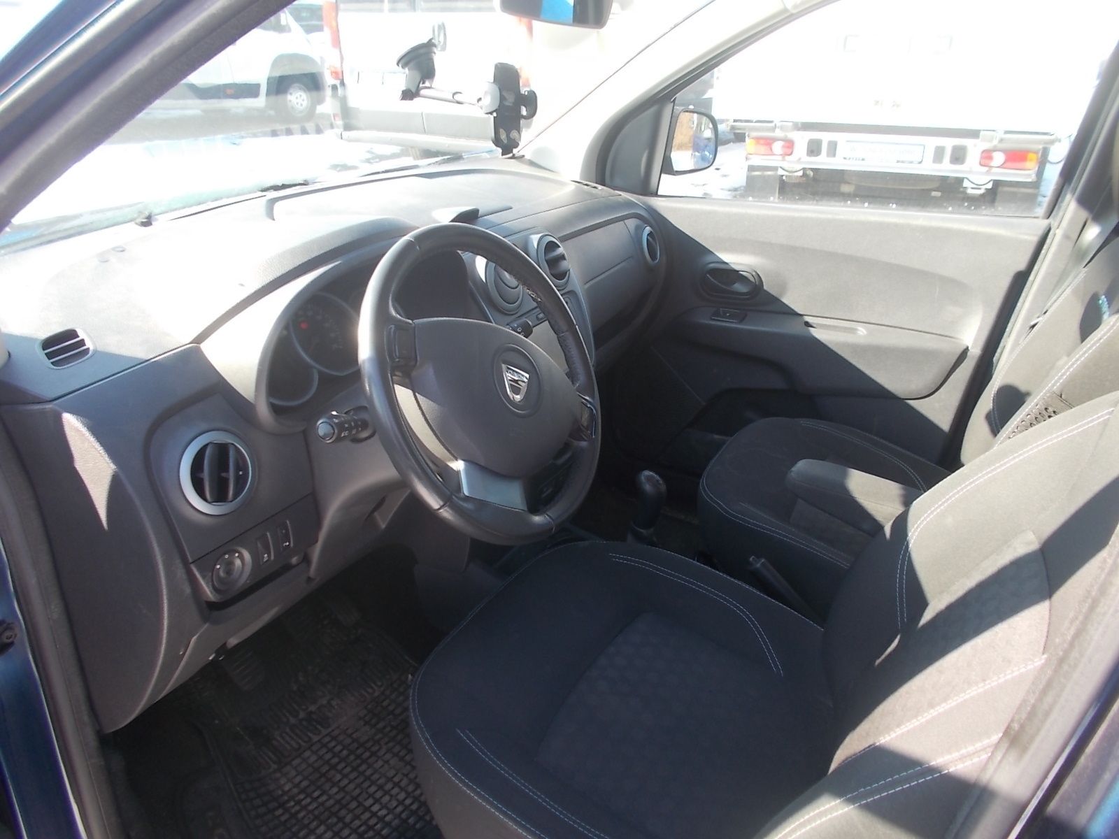 Fahrzeugabbildung Dacia Lodgy Stepway 1.2 TCe 115 Start&Stop