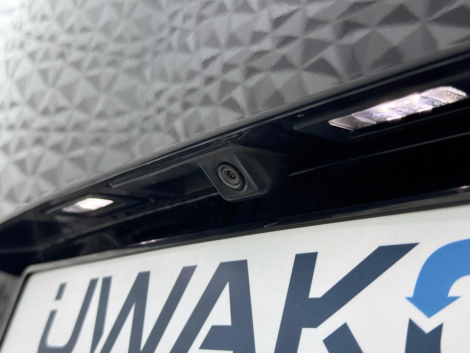 Fahrzeugabbildung SEAT 2.0 TDI*4DRIVE*7-SITZ*DCC*E-ST*STHZG*MASSAGE*AHK