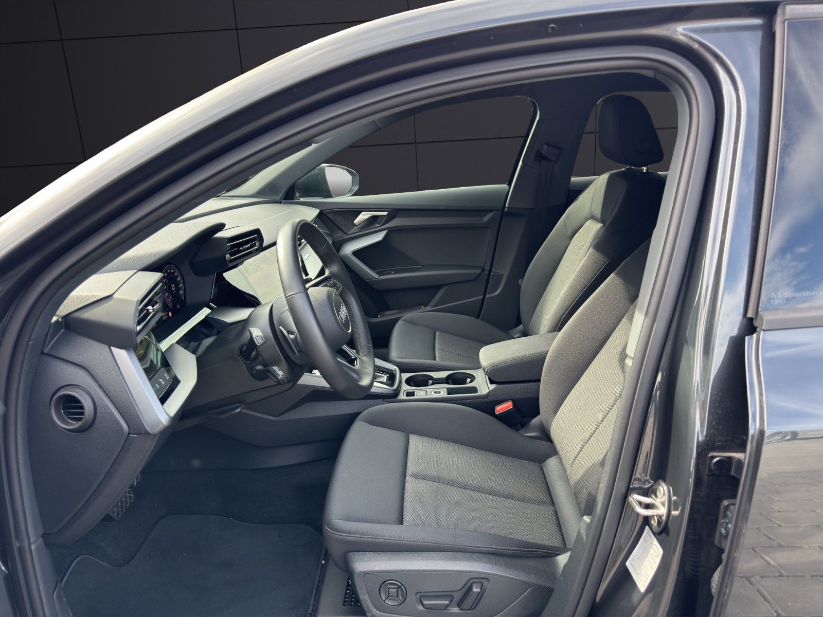Fahrzeugabbildung Audi A3 Sportback/ACC/Apple CarPLay/Navi/Keyless