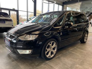 Ford Galaxy 2.2 TDCi Titanium *7-SITZER*NAV*PANO*