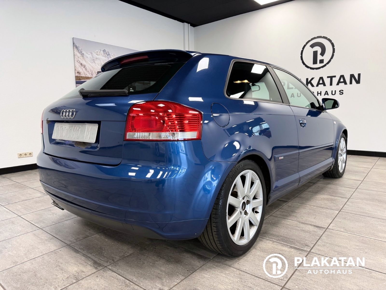 Fahrzeugabbildung Audi A3 1.9 TDI S line Sportpaket plus