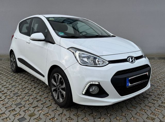 Hyundai i10 FIFA World Cup Edition / TÜV NEU