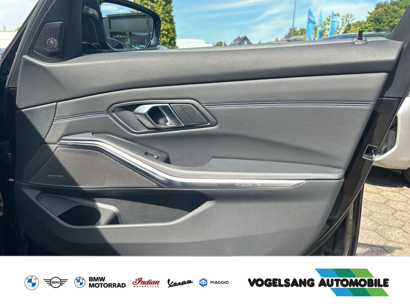 Fahrzeugabbildung BMW M340i xDri.,Touring,Panodach,HeadUpD.,RFK,H&KSou