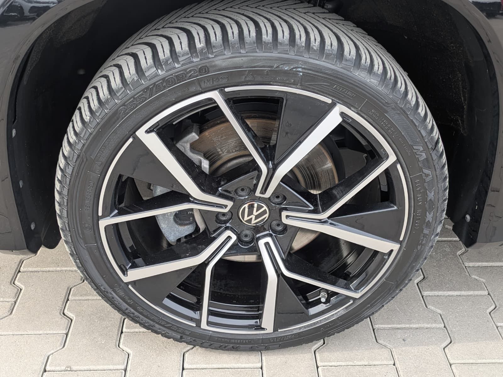 Изображение автомобиля Volkswagen Tayron 2.0 TDI 4M R-Line BLACK*7Si*MATRIX*PANO