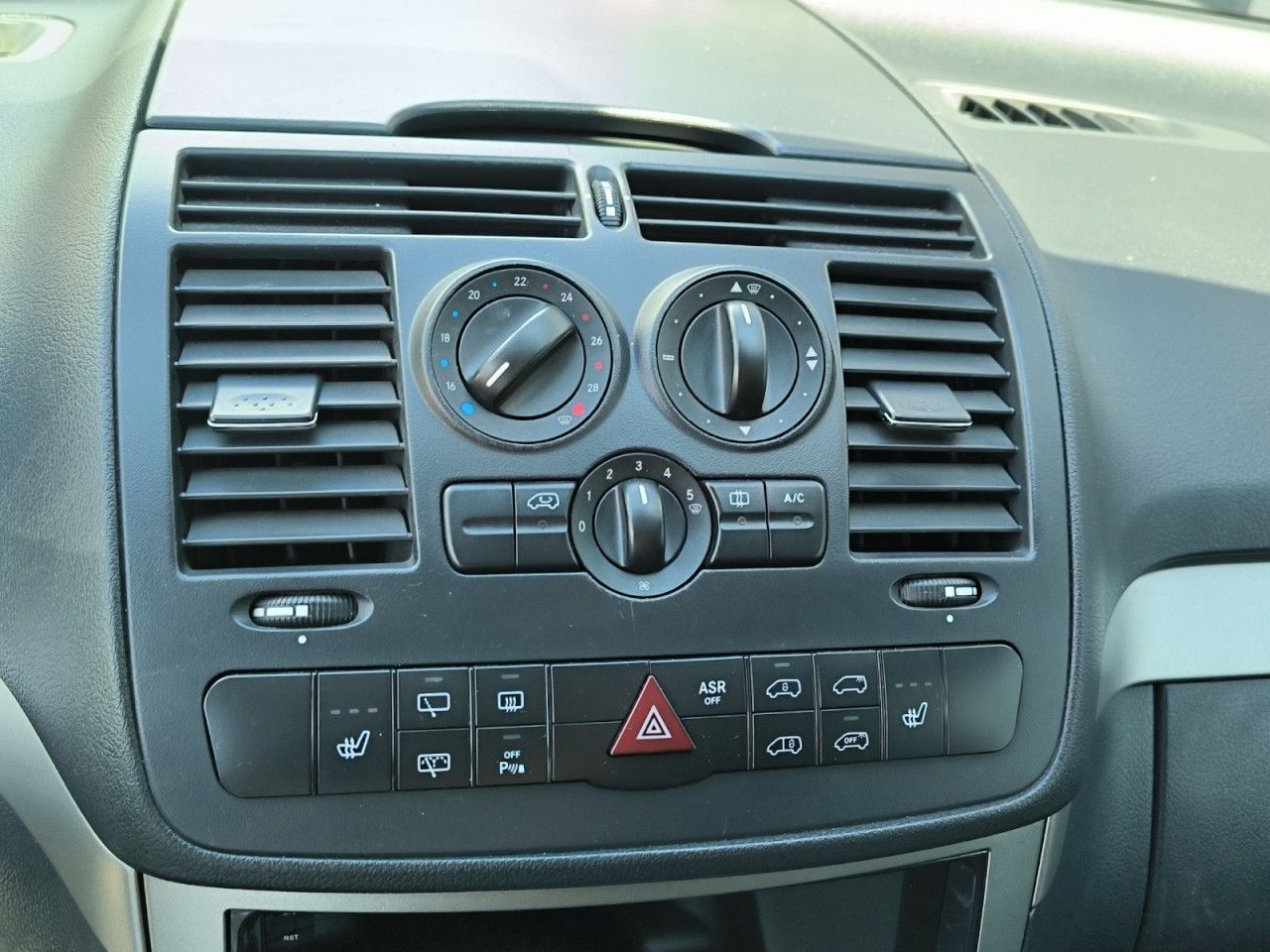 MERCEDES-BENZ Vito Mixto 116 CDI kompakt (639.601) - Bild 15
