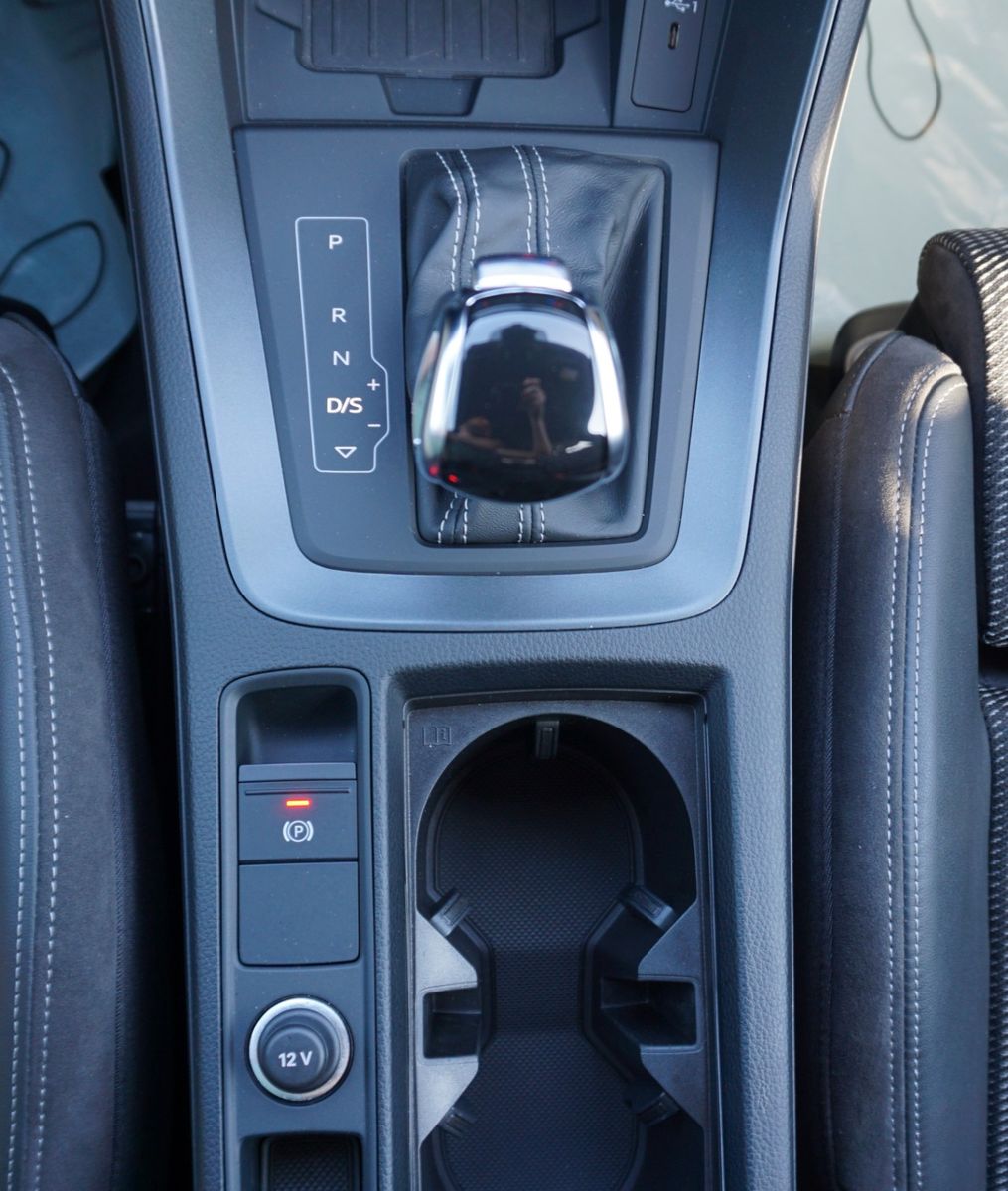 Fahrzeugabbildung Audi Q3 35 TFSI S Line Black Paket,LED,Navi,ACC,AHK