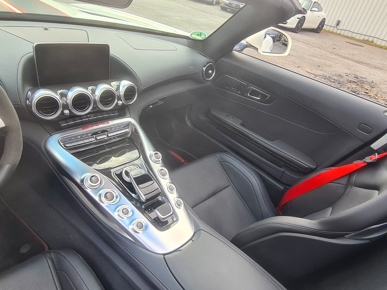 Fahrzeugabbildung Mercedes-Benz AMG GT Roadster/Junge Sterne/Distr./Burm./1A