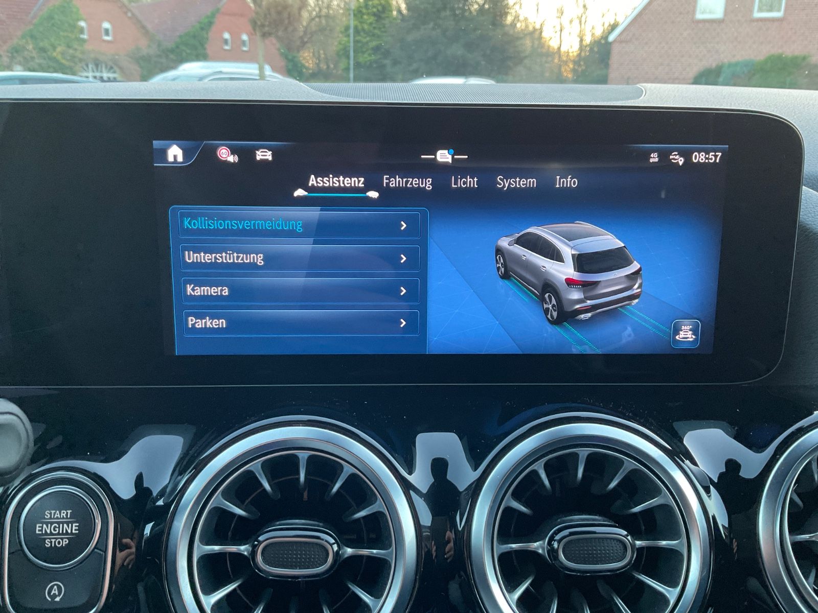 Fahrzeugabbildung Mercedes-Benz GLA 200 d DCT,AMG,AHK,Kamera,Multibeam,Distronic