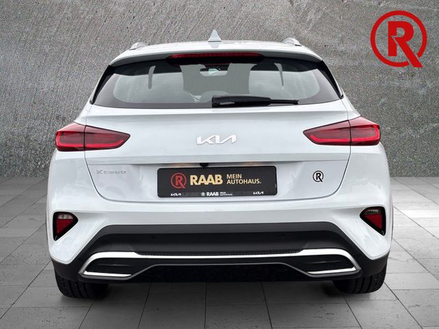 XCeed Vision Rückfahrkam. LenkradHZG Navi Spurha