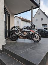 BMW S 1000 RR (K67)  TÜV NEU, SC-Project - BMW R 6 Motorräder