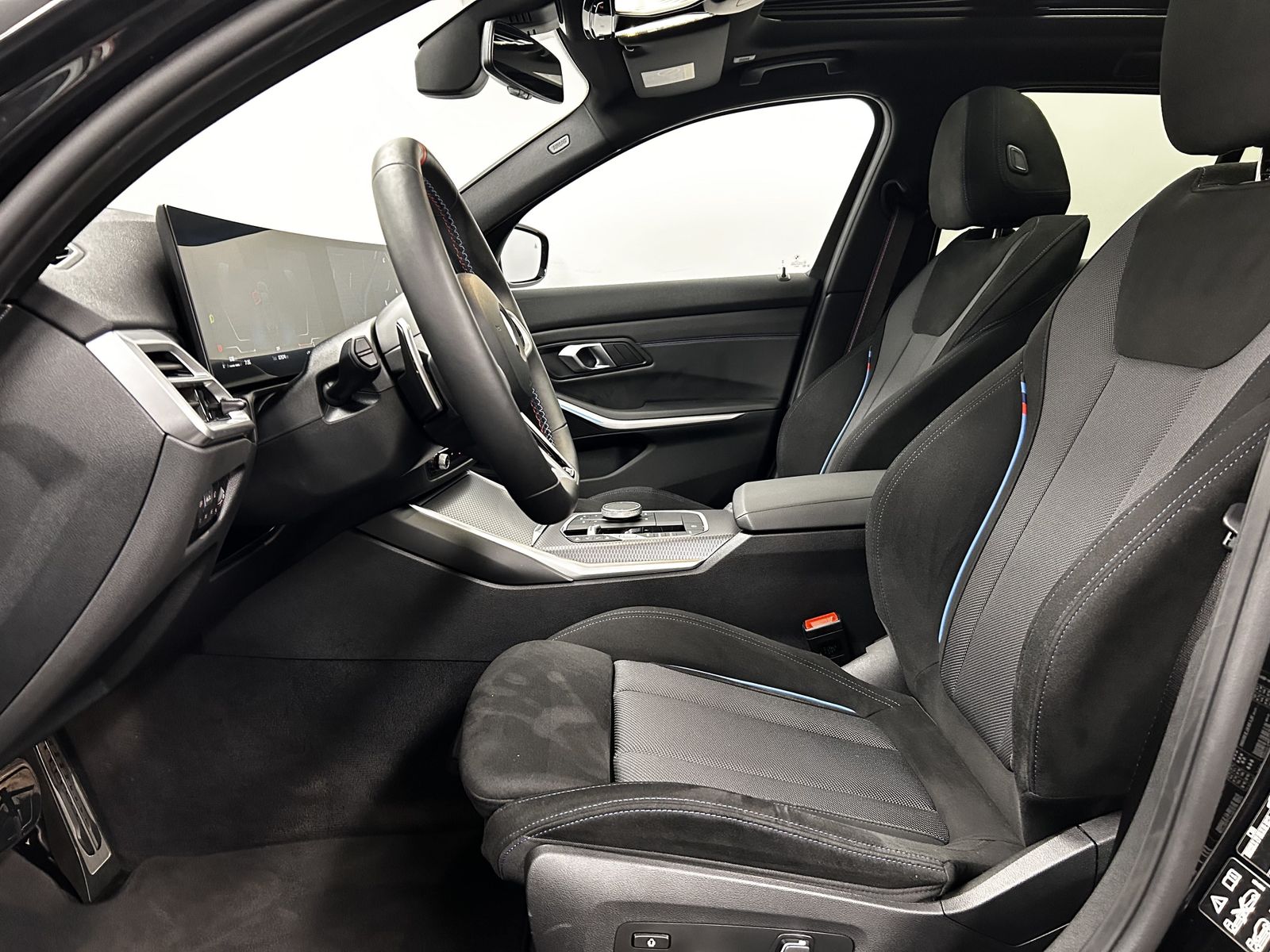 BMW M340i xDrive Touring M Sportpaket Pro Pano. AHK foto 4