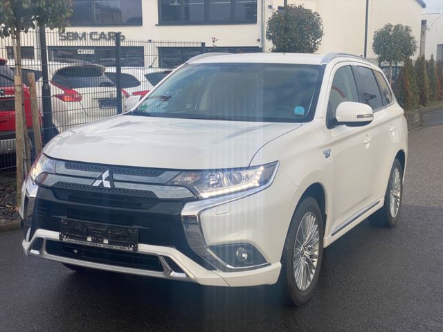 Mitsubishi Outlander PHEV Basis Spirit 4WD