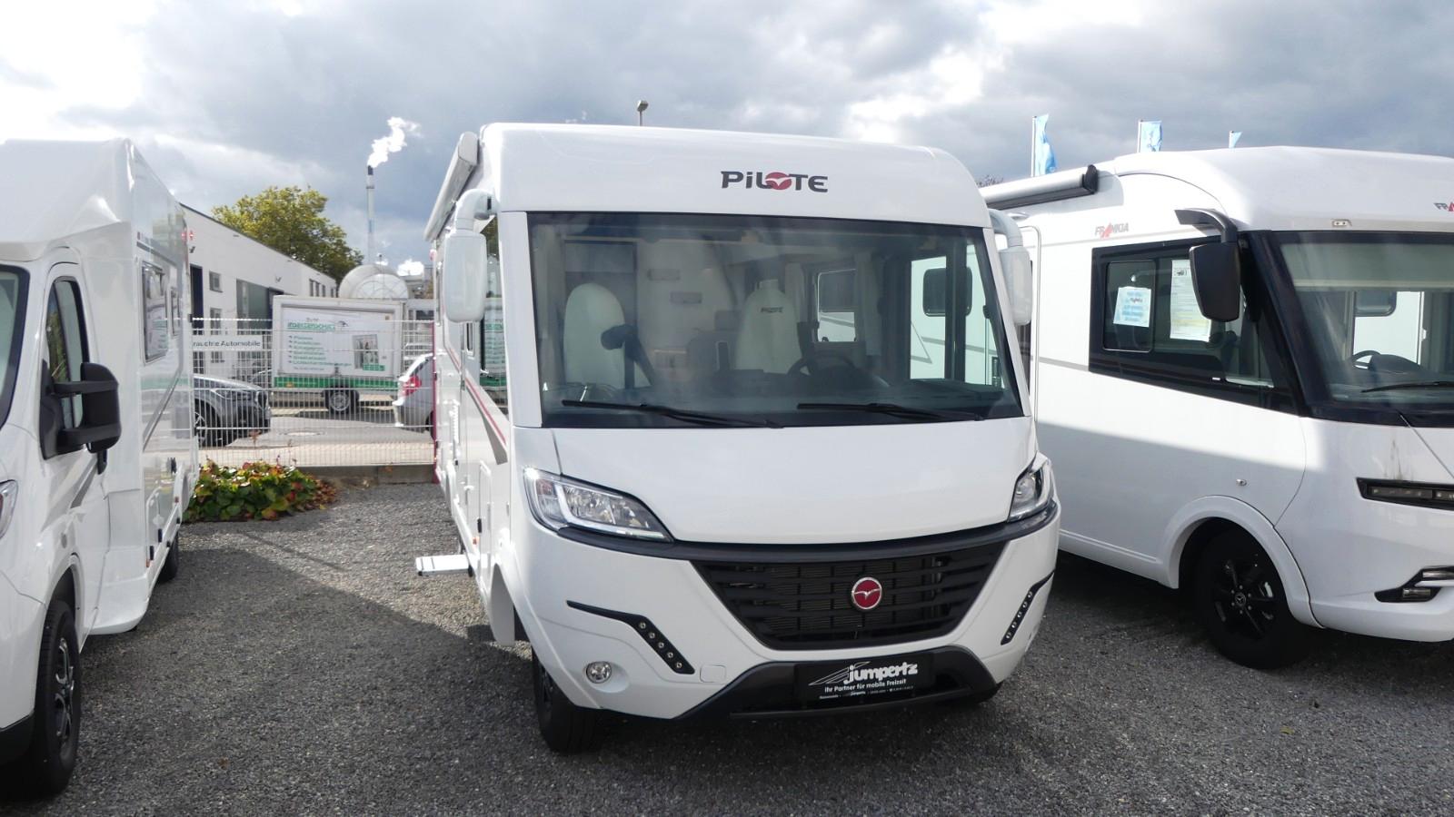 Pilote G740 FGJ Evidence 26 200 Li/ 200Solar/2KW Invert