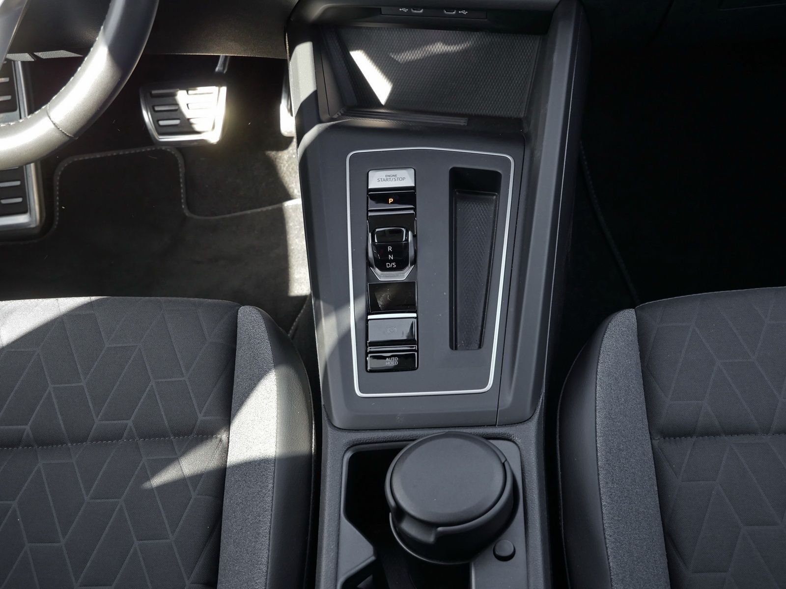 Volkswagen Golf - Bild 7