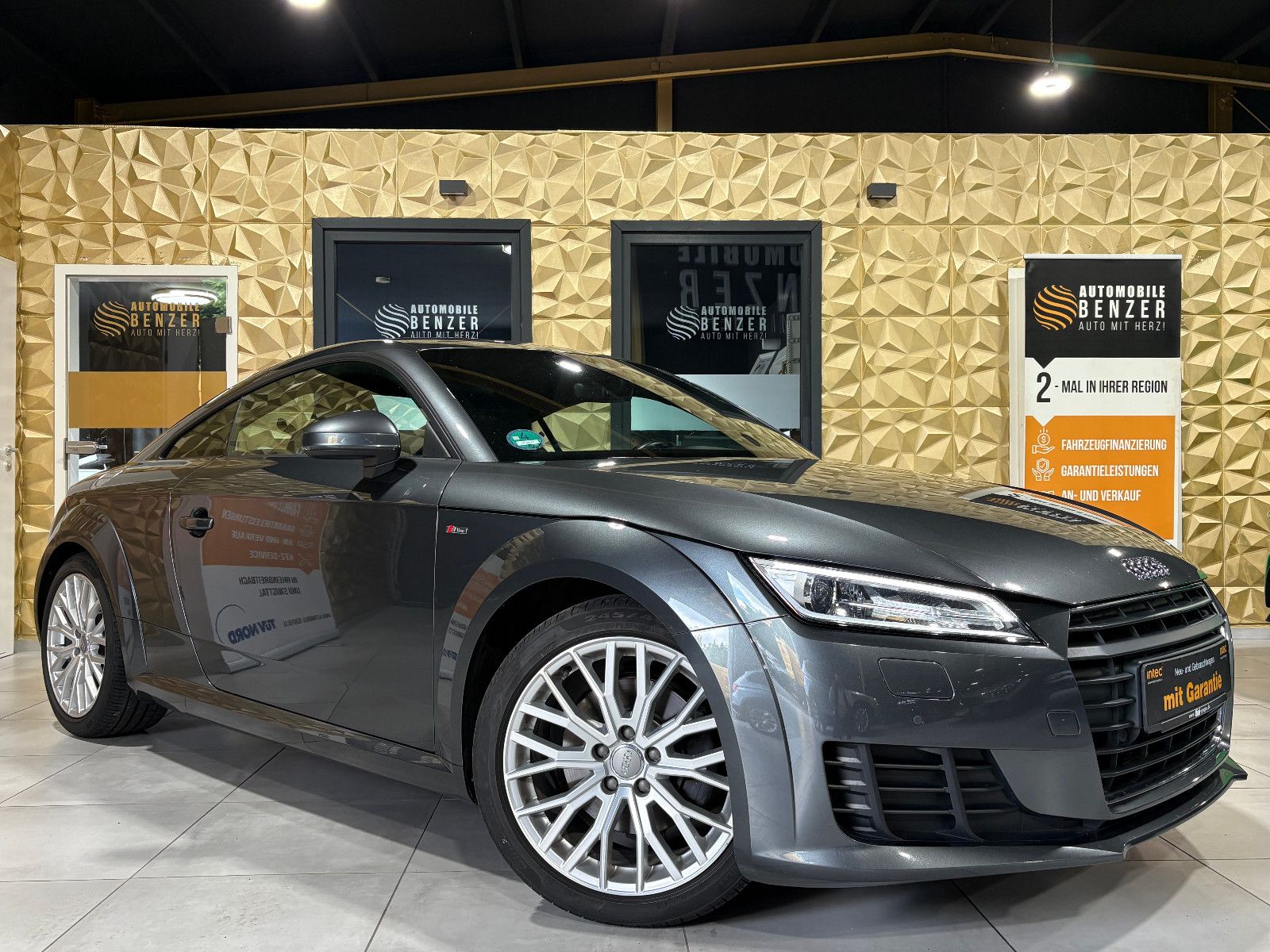 Fahrzeugabbildung Audi TT Coupe 2.0 TFSI/NAVI/PDC/SHZ/TEMPOMAT/8-FACH
