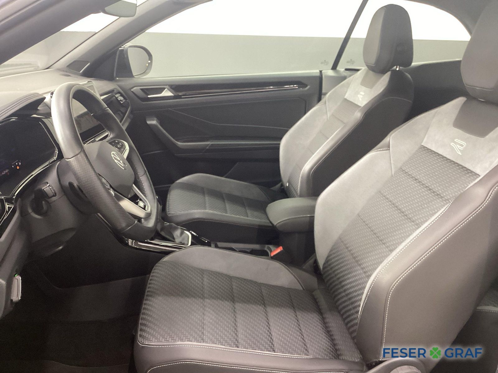 Volkswagen T-Roc - Bild 9