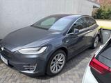 Tesla Model X Maximale Reichweite Raven - graue Tesla Model X