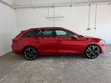 Cupra Leon Sportstourer VZ e-Hybrid+MATRIX+BEATS+LEDER - rote Cupra Leon