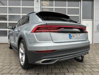 AUDI Q8 45 TDI Aut quattro LEDER PANO LUFT AHK 5J GAR bei Autohaus Landmann & Maier OHG