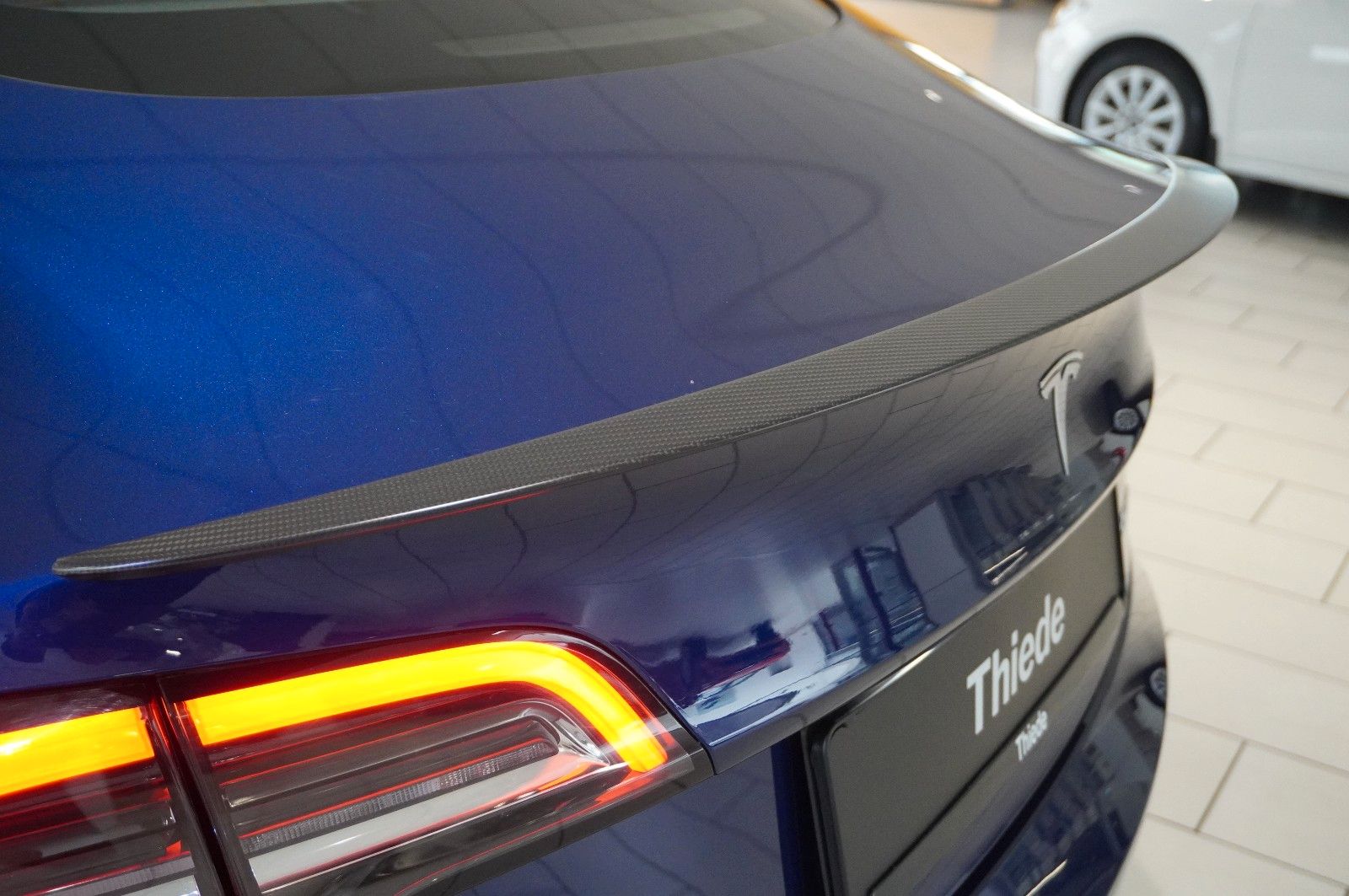 Fahrzeugabbildung Tesla Model 3 PERFORMANCE DUAL-MOTOR NAVI/LED/KAMERA