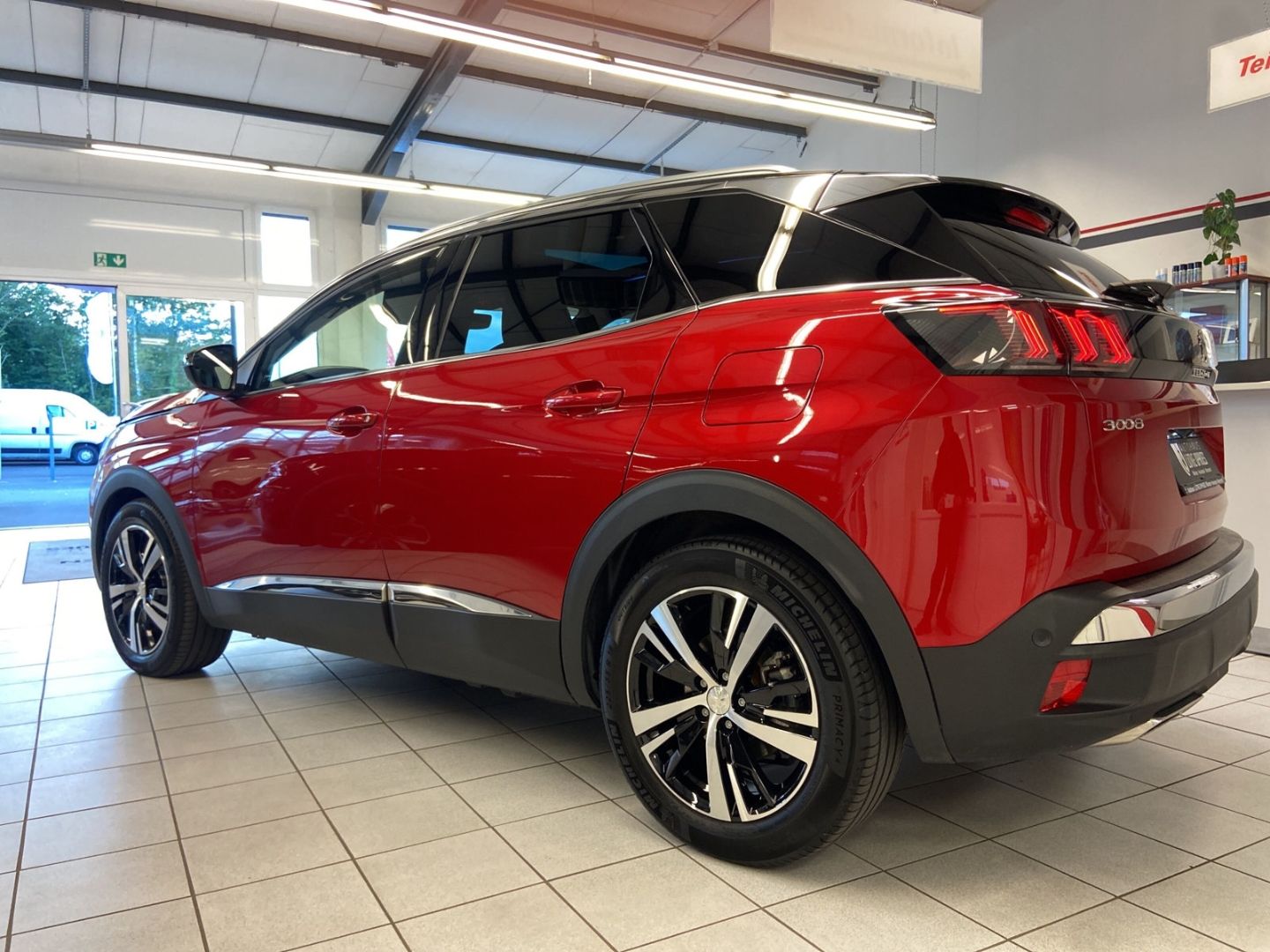 Fahrzeugabbildung Peugeot 3008 GT Plug-In 225 e-EAT8 StandHZG El. Pano.Nav