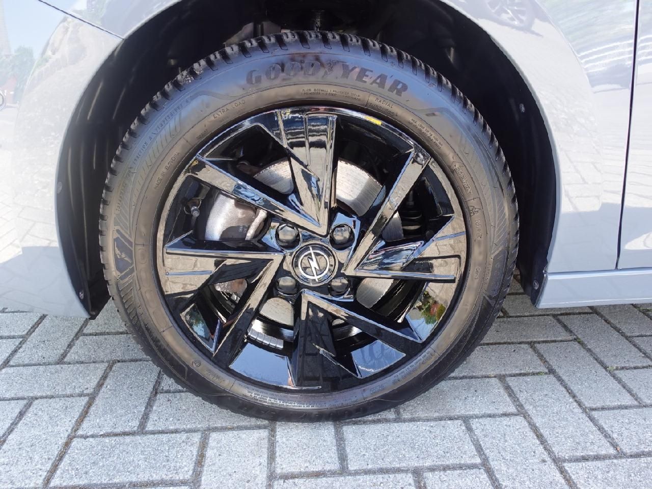 Fahrzeugabbildung Opel Corsa F 1,2 GS Line