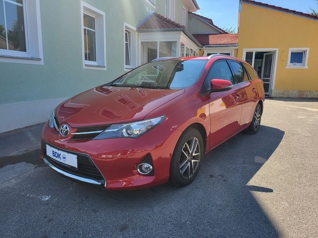 Toyota Auris Touring Sports Edition NAVI AHK SIH