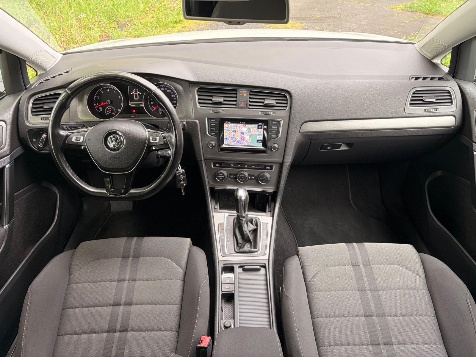 Volkswagen Golf VII Lim. Comfortline BMT* Automatik*Navi