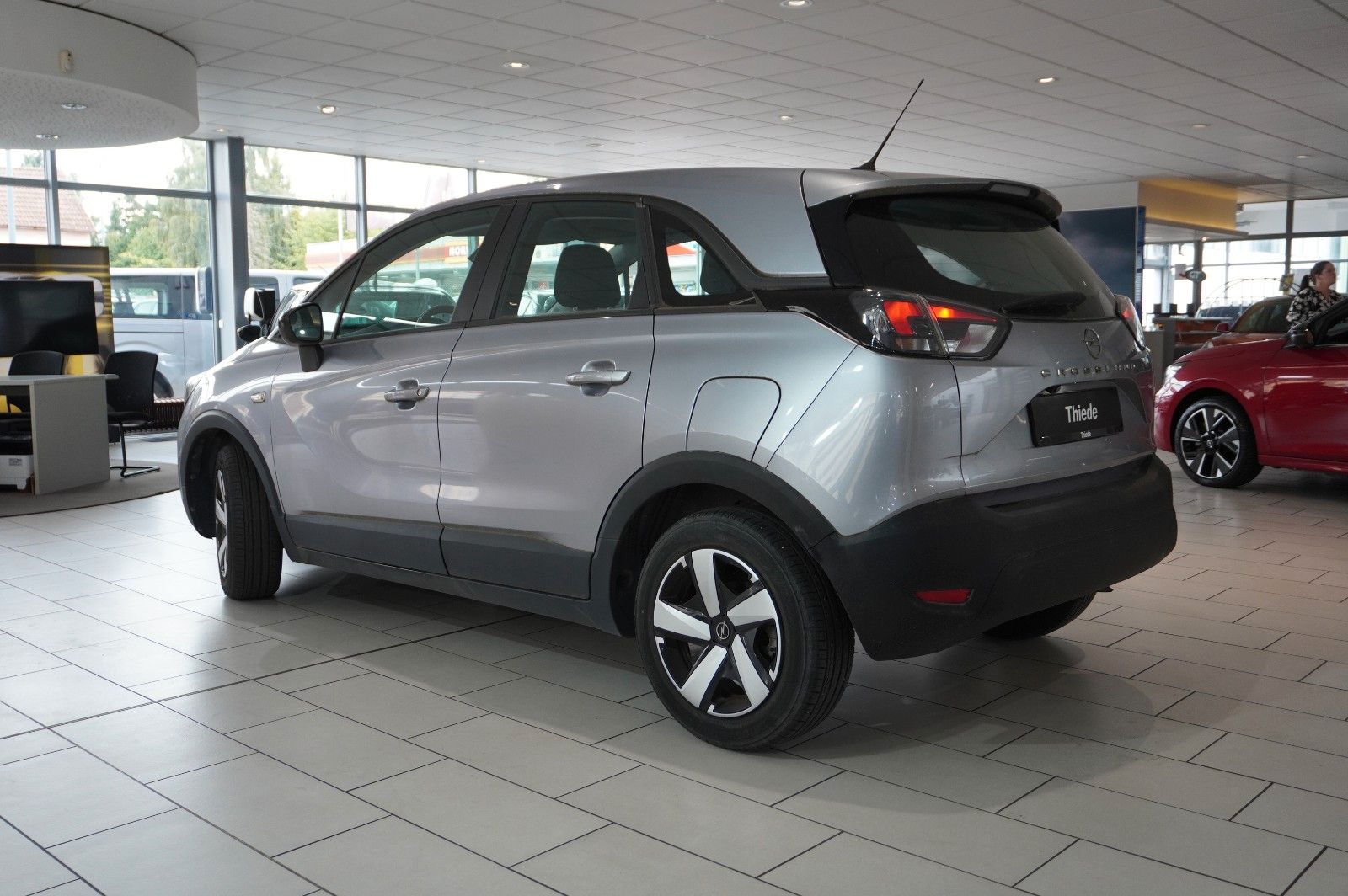Fahrzeugabbildung Opel Crossland (X) 1.2 EDITION NAVI/LED/KAMERA/DAB+