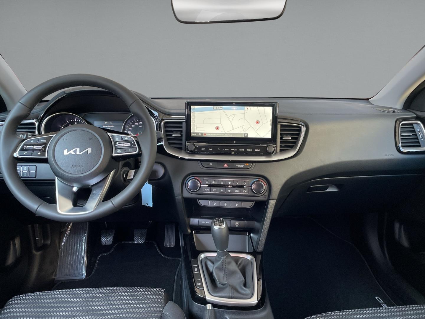 Kia Ceed_sw 1.0 T-GDI VISION NAVI LHZ KAMERA SHZ RK 