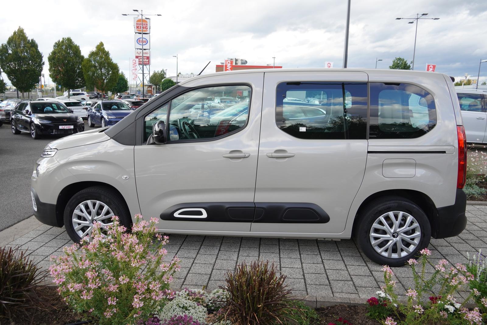 Citroën Berlingo 1.2 12V e-THP MPV Feel M AHK 360° DAB