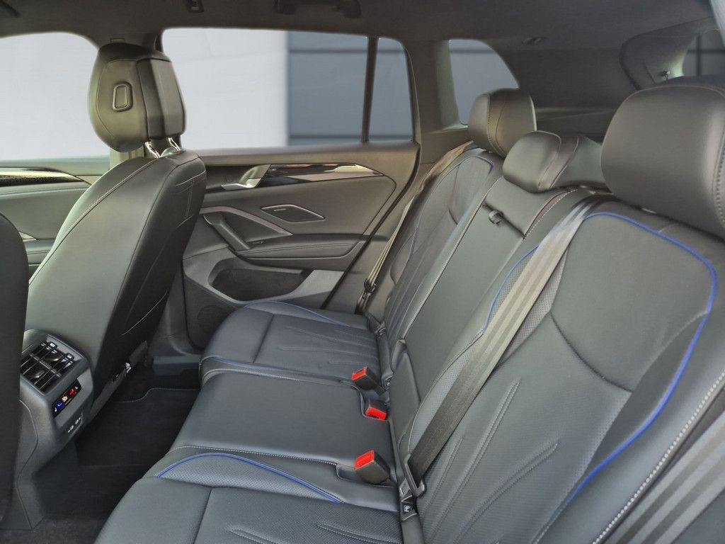 Tiguan 2.0 TDI 4Motion R-Line *DSG*MATRIX*AHK*ST