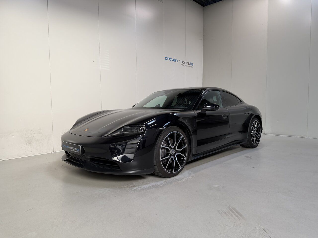 Porsche Taycan 93 kWh - Bat Plus - 405 KM Range! Topstaa