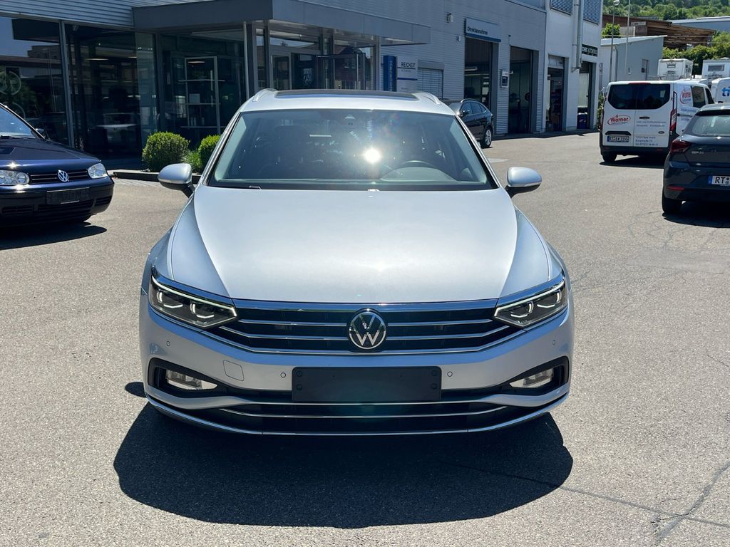 VW Passat Variant Elegance 190PS DSG #MATRIX #PANO VW Passat Variant Elegance 190PS DSG #MATRIX #PANO