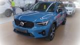 Volvo XC40 B3 Plus Dark AHK Pano ACC Pilot Navi 360° - Volvo Jahreswagen
