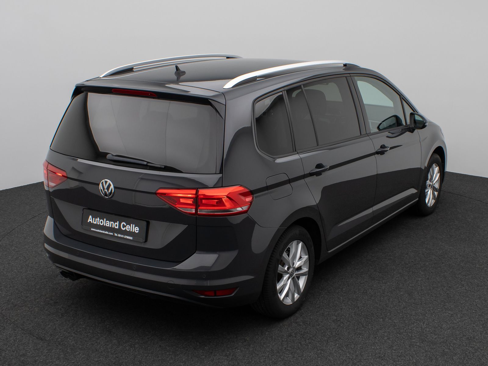 Fahrzeugabbildung Volkswagen Touran 2.0 TDI BMT Navi Stzhz ACC PDC AHK 8fach