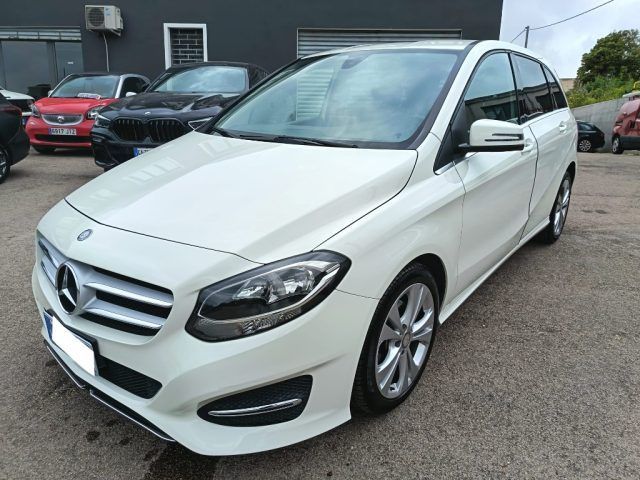MERCEDES-BENZ B 200
