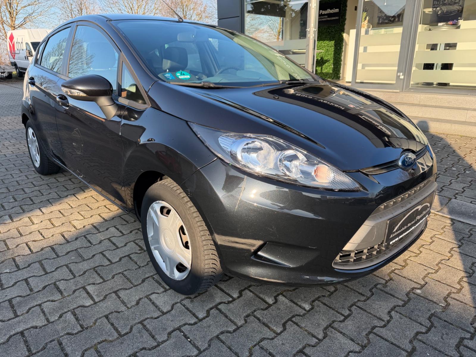 Ford Fiesta Trend 1,2 liter *8-fach bereift*