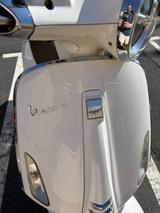 Piaggio Vespa Primavera 50 - BENZIN MOFA