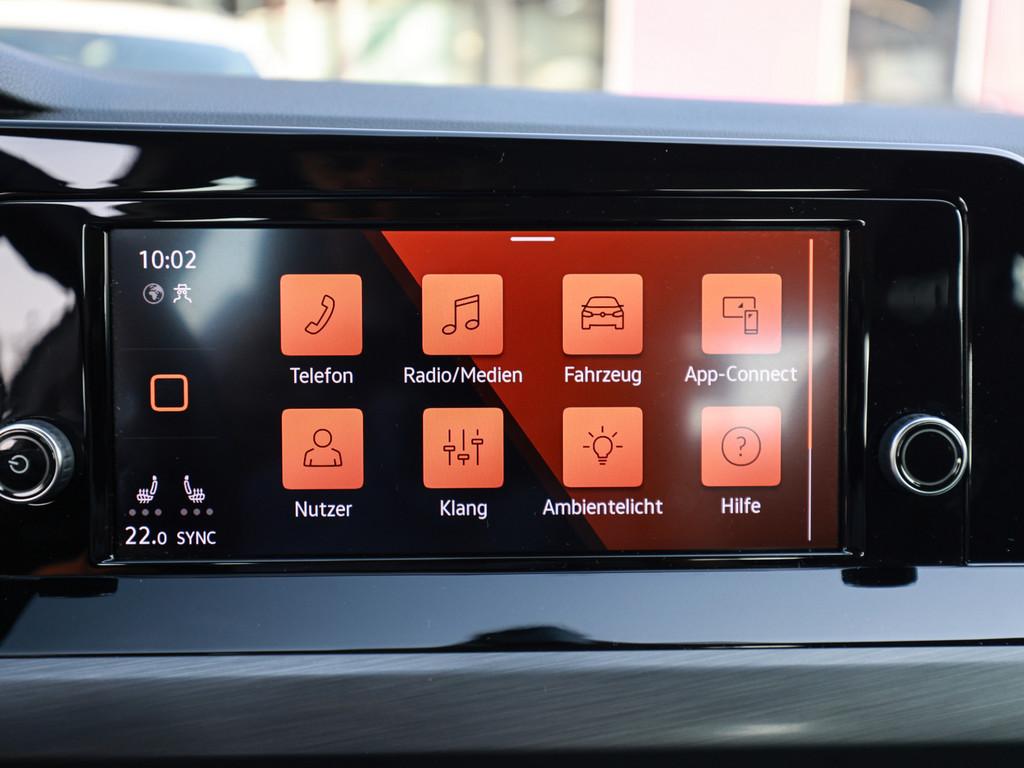 Volkswagen Golf VIII 1.5 e TSI DSG Style ACC LED SPURH. SHZ, миниатюра 10