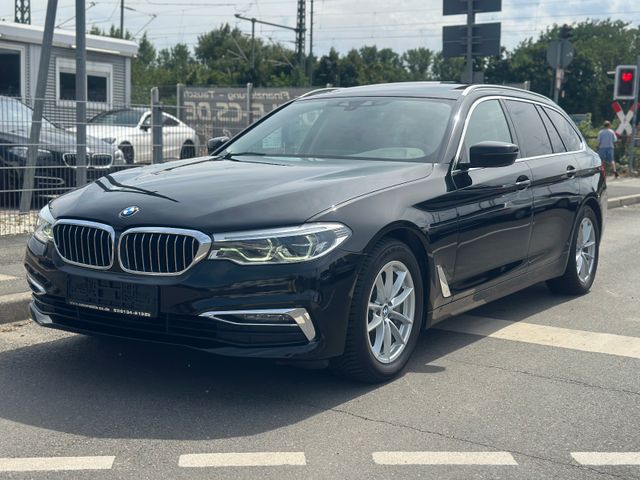 BMW 530 d TOURING LUXURY LINE*AHK+PANO+MOD.2020*