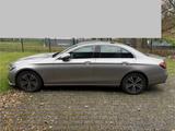 Mercedes-Benz 200 - Mercedes-Benz 200 mit 5 Türen
