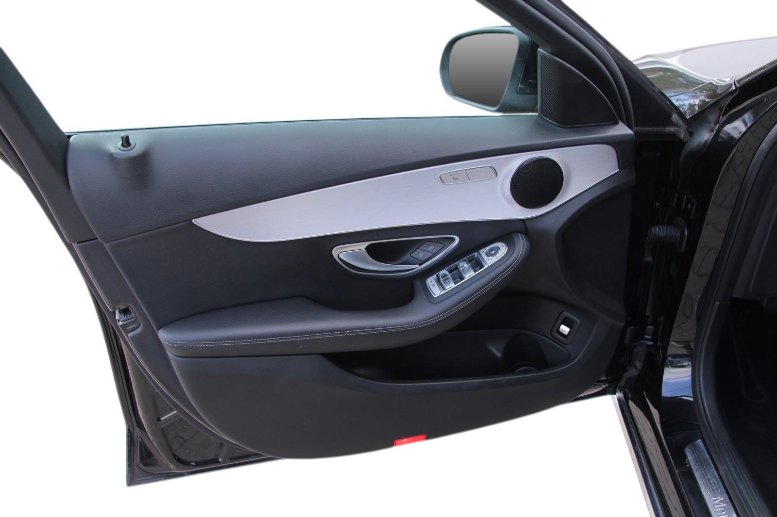 Mercedes-Benz C 180CGI Avantgarde /LED/AHK/ Kamera/ 83tkm