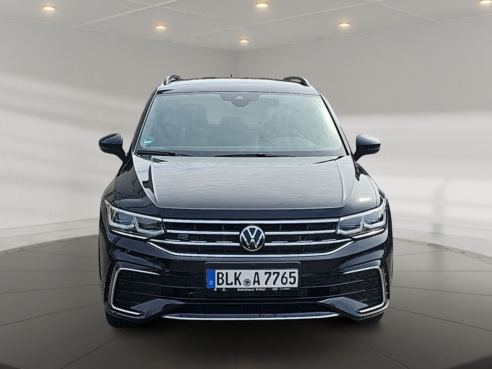 Tiguan R-Line 2,0 TDI 110 kW DSG Neupreis: 64.98