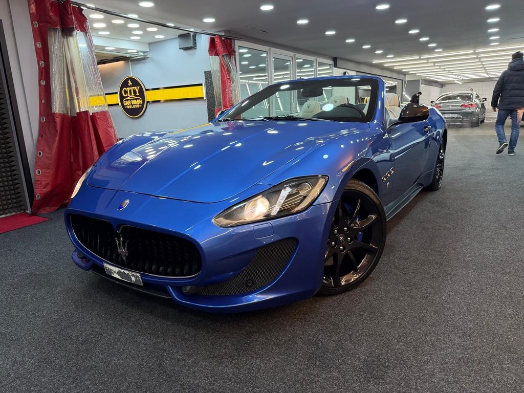 Angebot ansehen Maserati GranCabrio
