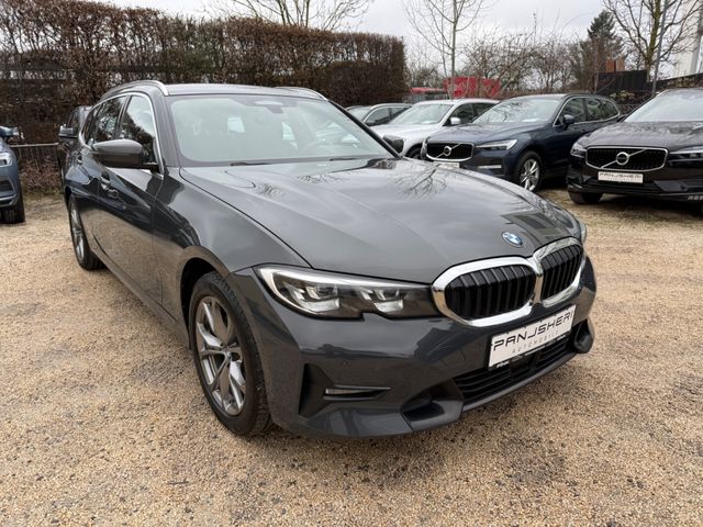 BMW 320d Touring xDrive Sport Line AHK+MEMORY+ACC